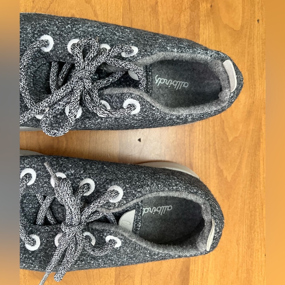 Allbirds Women’s Wool Runners, Natural Gray - Picture 3 of 5